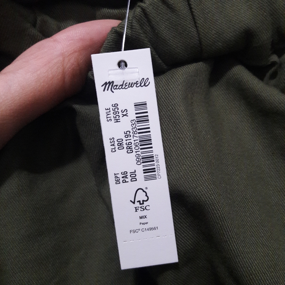 XS NWT Madewell Pull On Shorts Green - Picture 9 of 10